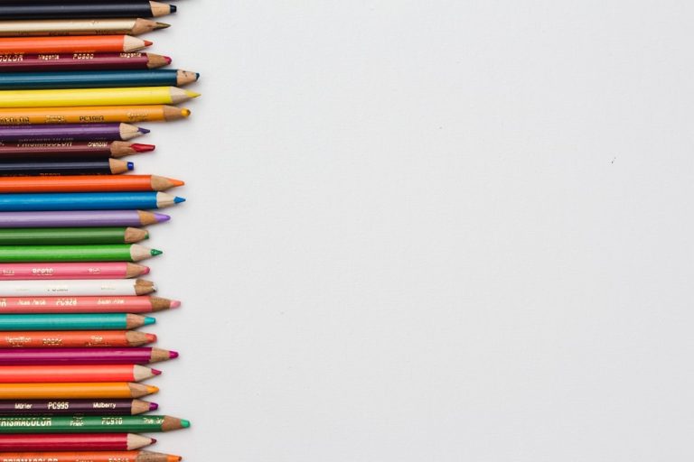 The Psychology of Office Supplies: How Your Stationery Choices Impact Productivity